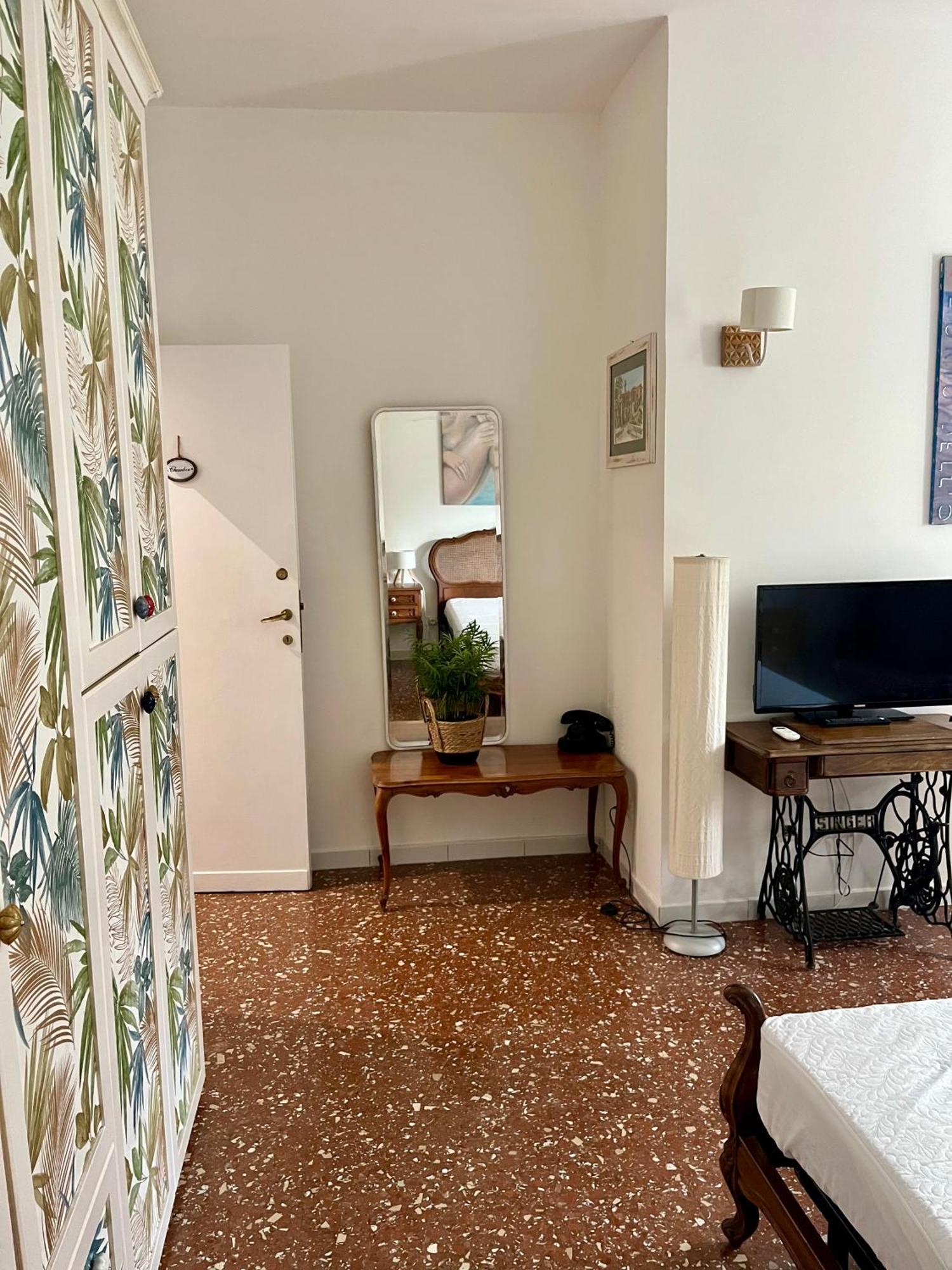 Casa Vacanze Gli Oleandri Bracciano  Zewnętrze zdjęcie
